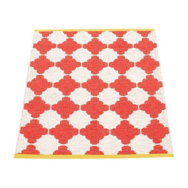 Pappelina Marre Matto Coral Red / Vanilla / Mustard 70x90 Cm